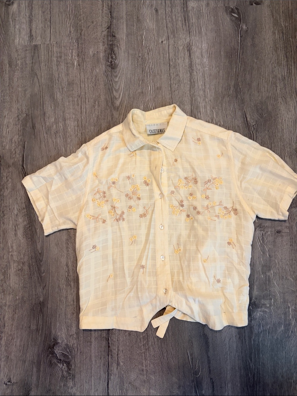 Caselana Short-Sleeve Yellow Floral Button-Down Shirt